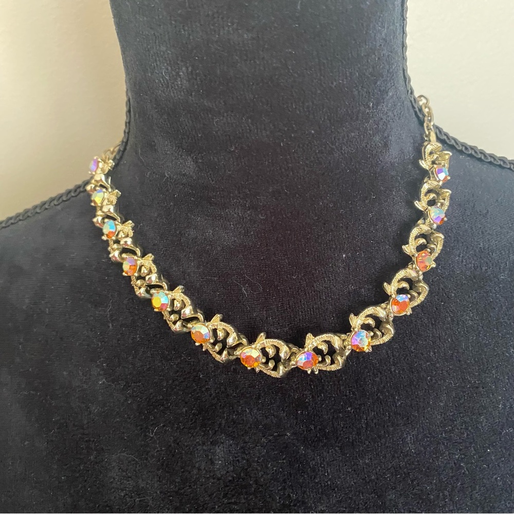Elegant Gold Necklace with Multicolor Stone Accents
